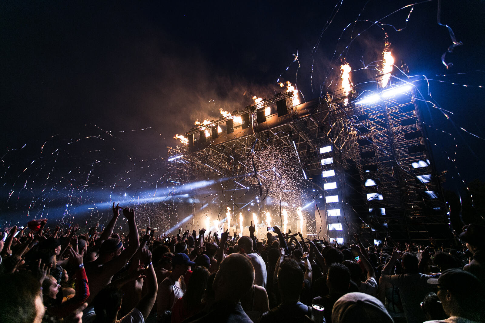 Large-scale live show production